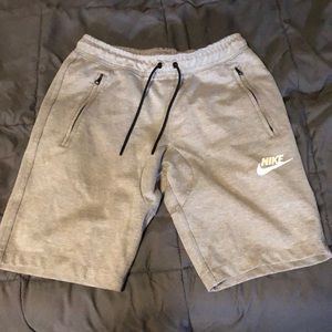 Nike Athletic Workout Shorts Small Grey SLIM FIT